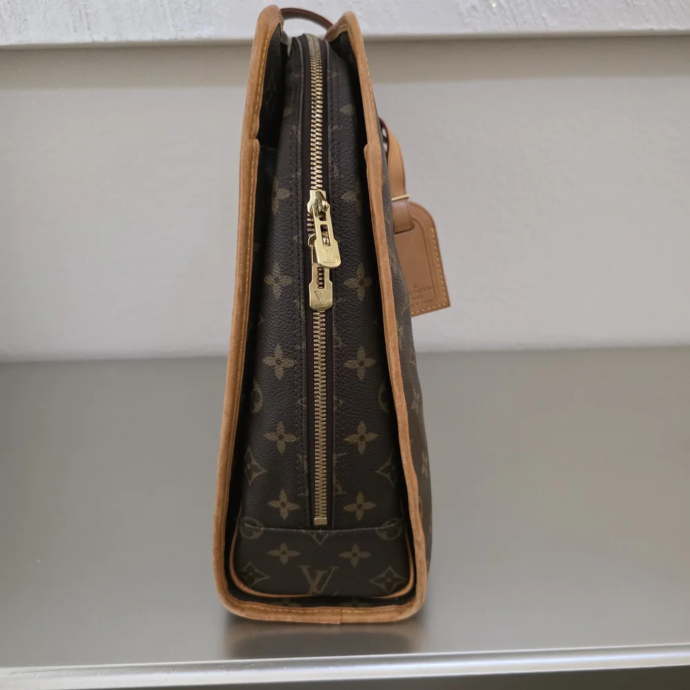 *VERY RARE** Louis Vuitton Monogram Rivoli Briefcase / Tote / Satchel - Picture 3 of 16